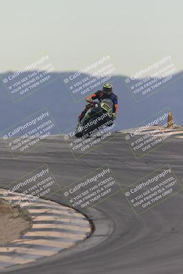 media/Sep-21-2025-Race Pace (Sun) [[98bf33ef95]]/Non Verified/1-Turns 9 and 10 (8am)/